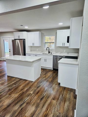 5000 Wyoming Trail, North Richland Hills, TX 76180