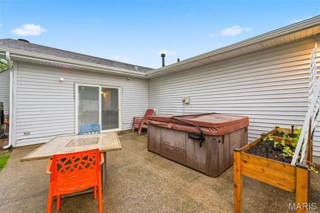 43 Kimberly Lane, St Peters, MO 63376