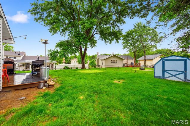 43 Kimberly Lane, St Peters, MO 63376
