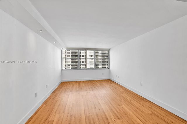 18041 Biscayne Blvd 1202, Aventura, FL 33160