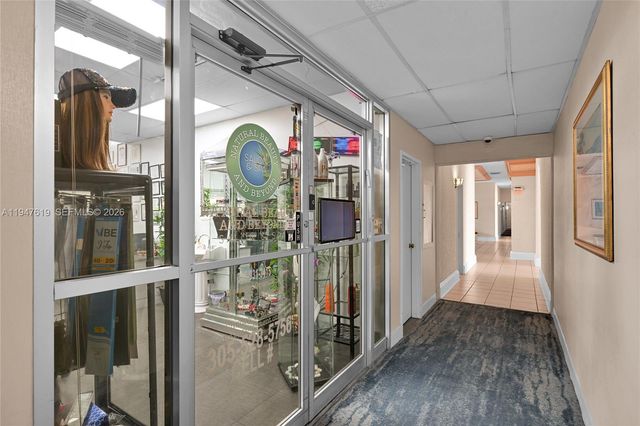 18041 Biscayne Blvd 1202, Aventura, FL 33160