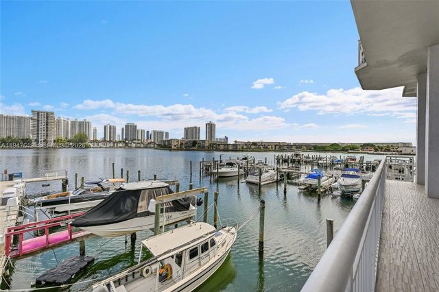 18041 Biscayne Blvd 1202, Aventura, FL 33160