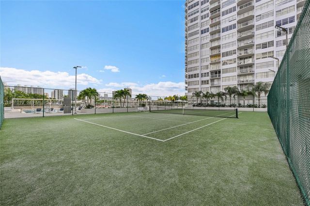 18041 Biscayne Blvd 1202, Aventura, FL 33160