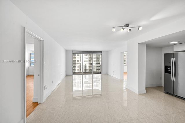 18041 Biscayne Blvd 1202, Aventura, FL 33160