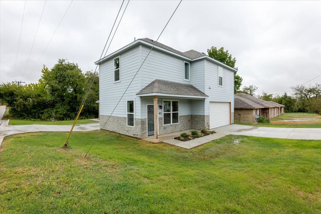 806 N Cates Street, Decatur, TX 76234 — photo 2