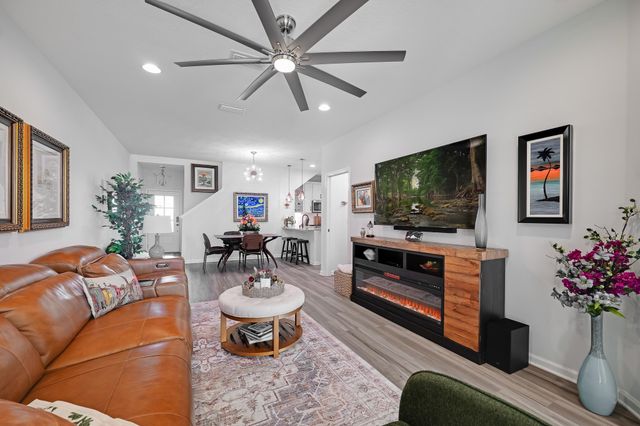 198 Pine Bluff Dr, St Augustine, FL 32092