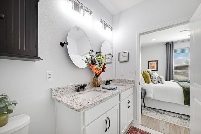 198 Pine Bluff Dr, St Augustine, FL 32092