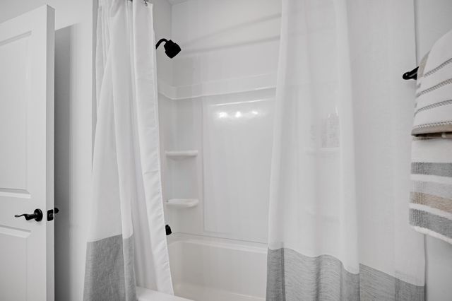 198 Pine Bluff Dr, St Augustine, FL 32092