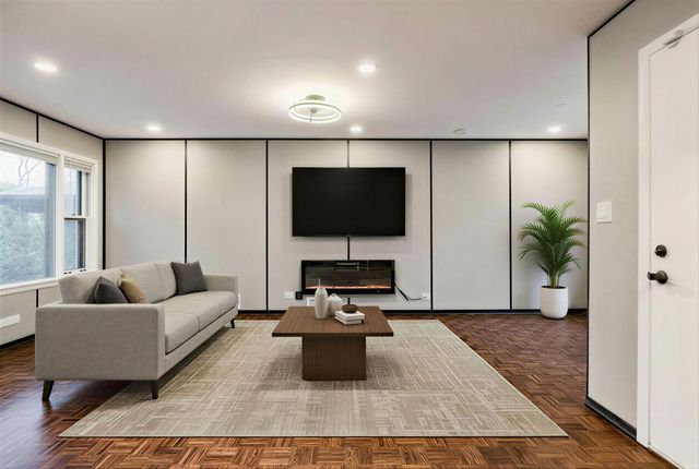 9539 Lorel Avenue, Skokie, IL 60077