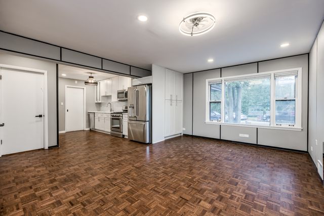 9539 Lorel Avenue, Skokie, IL 60077