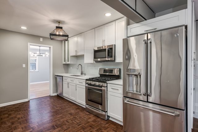 9539 Lorel Avenue, Skokie, IL 60077