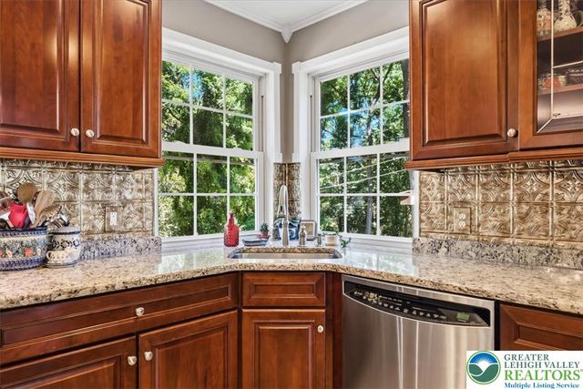 6470 Fawn Lane, Upper Saucon Twp, PA 18034