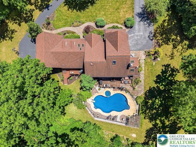 6470 Fawn Lane, Upper Saucon Twp, PA 18034