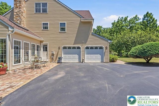 6470 Fawn Lane, Upper Saucon Twp, PA 18034