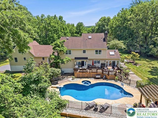 6470 Fawn Lane, Upper Saucon Twp, PA 18034