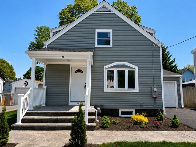 77 Ash Street, Lincoln, RI 02865