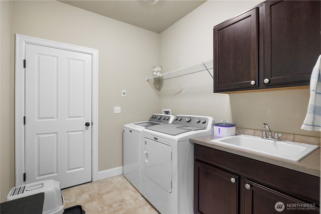 4132 90th Way SE, Olympia, WA 98501