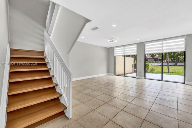 3926 Adra Avenue D54, Doral, FL 33178