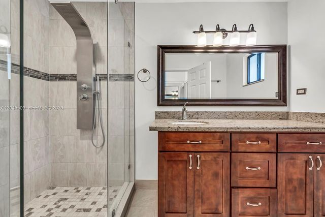 3926 Adra Avenue D54, Doral, FL 33178