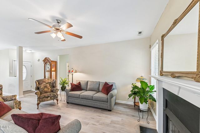 138 Gold Court, Broadway, NC 27505