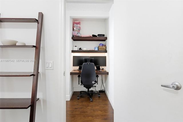 1453 Majesty Terrace, Weston, FL 33327