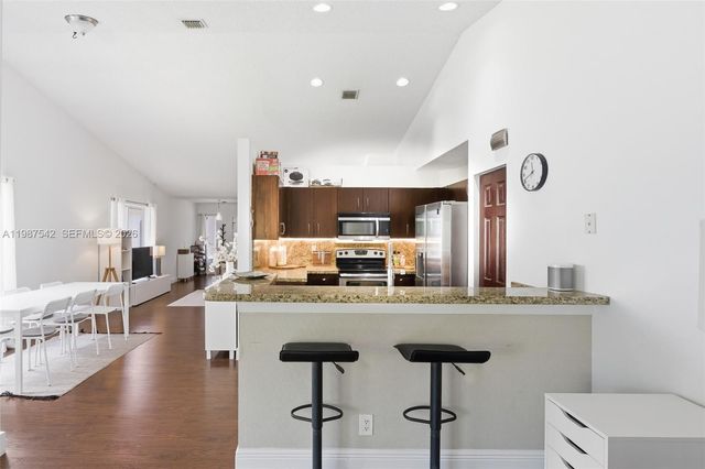 1453 Majesty Terrace, Weston, FL 33327