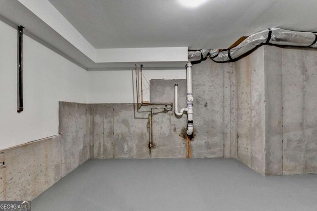 105 Villa Place Court, Tucker, GA 30084