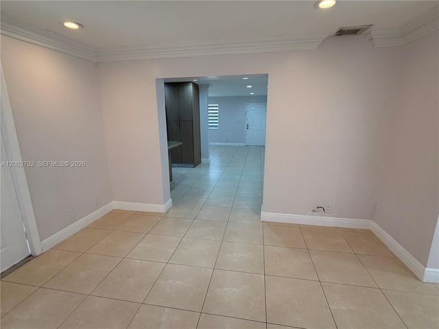 3011 N 74th Ave, Hollywood, FL 33024