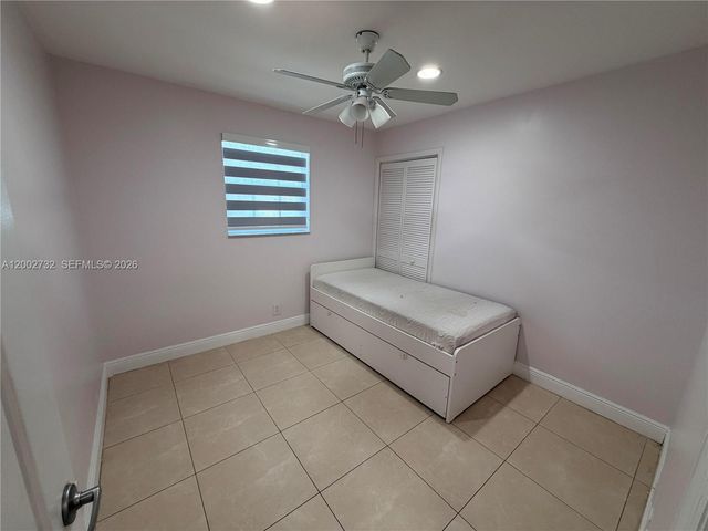 3011 N 74th Ave, Hollywood, FL 33024