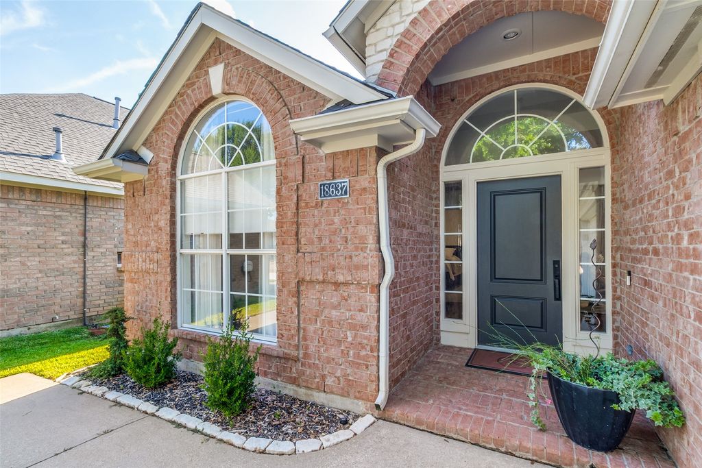 18637 Tall Oak Drive, Dallas, TX 75287 — photo 3