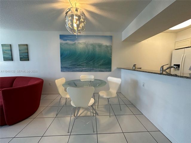 17275 COLLINS AV 312, Sunny Isles Beach, FL 33160
