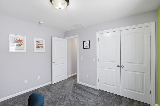 1910 Portland Cove, Huntertown, IN 46748