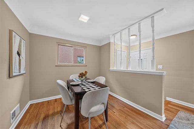 717 Madison Place, Ann Arbor, MI 48103