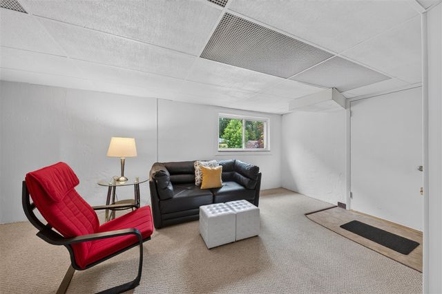 717 Madison Place, Ann Arbor, MI 48103