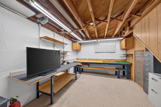 717 Madison Place, Ann Arbor, MI 48103