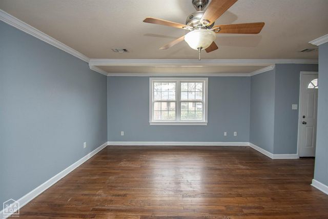 1305 Holly Street, Jonesboro, AR 72401