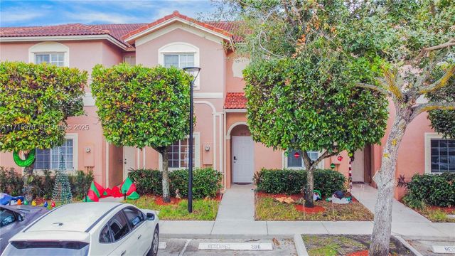 7854 Catalina Circle, Tamarac, FL 33321