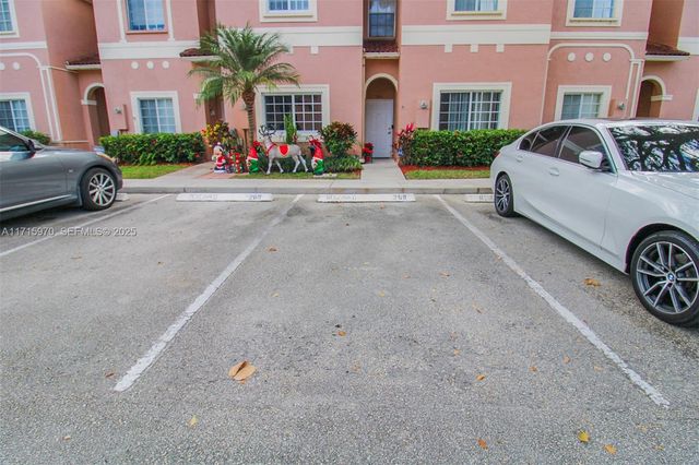 7854 Catalina Circle, Tamarac, FL 33321