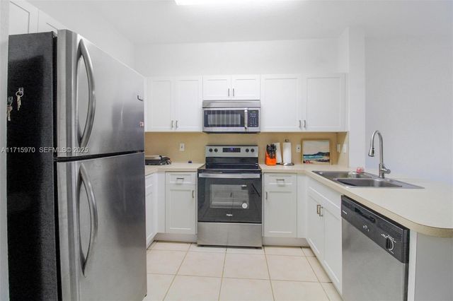 7854 Catalina Circle, Tamarac, FL 33321