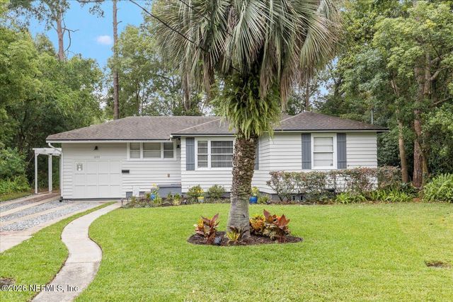 1273 LECHLADE Circle, Jacksonville, FL 32205
