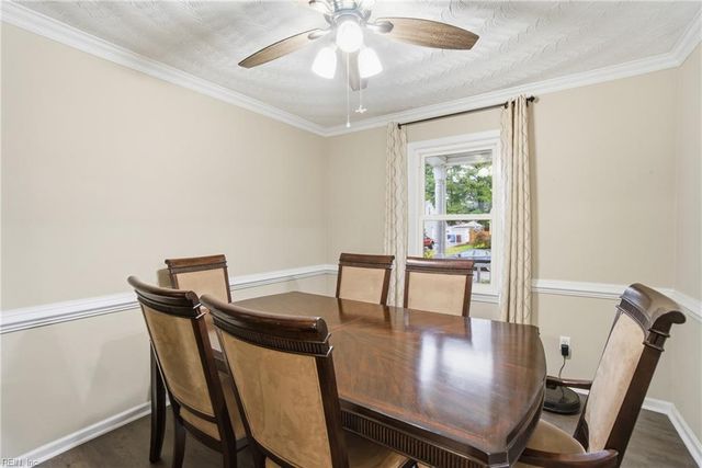 824 Cranston DR, Chesapeake, VA 23320