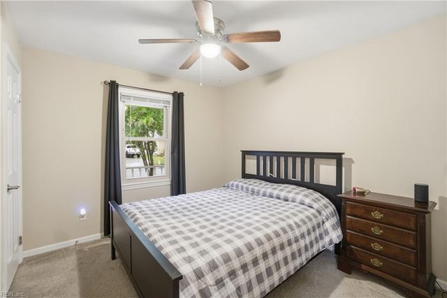 824 Cranston DR, Chesapeake, VA 23320