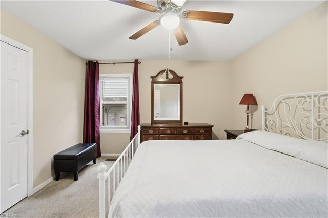 824 Cranston DR, Chesapeake, VA 23320