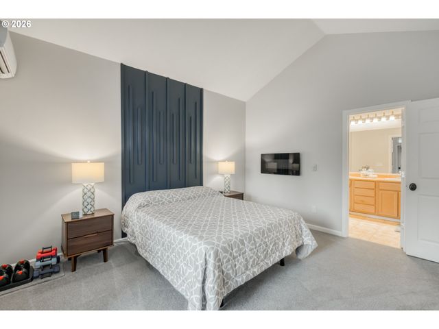 4555 SUMMERLINN Way, West Linn, OR 97068