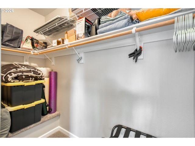 4555 SUMMERLINN Way, West Linn, OR 97068