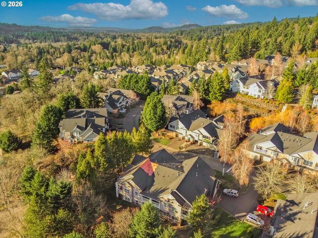 4555 SUMMERLINN Way, West Linn, OR 97068