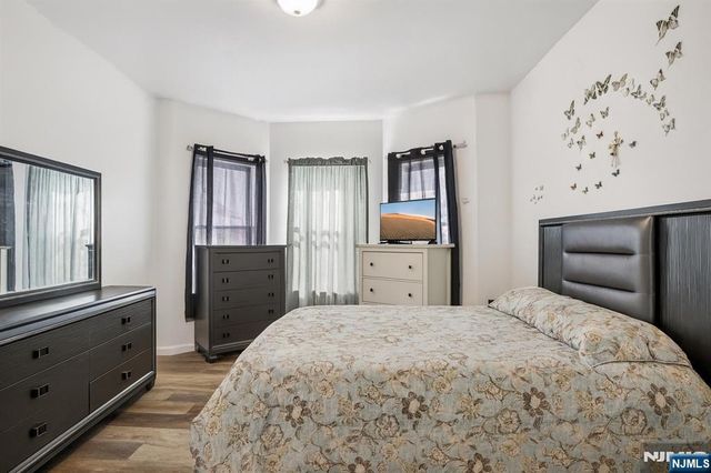 308 Clifton Avenue, Newark, NJ 07104