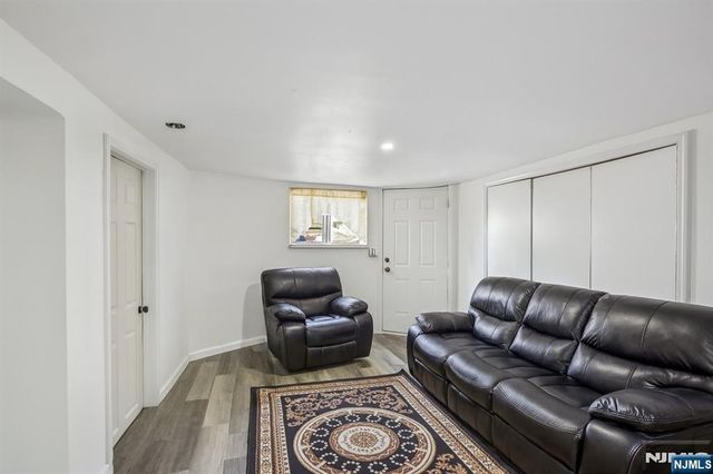 308 Clifton Avenue, Newark, NJ 07104