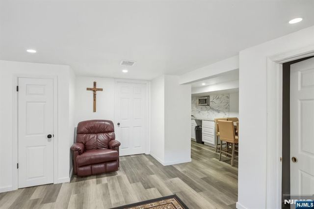 308 Clifton Avenue, Newark, NJ 07104