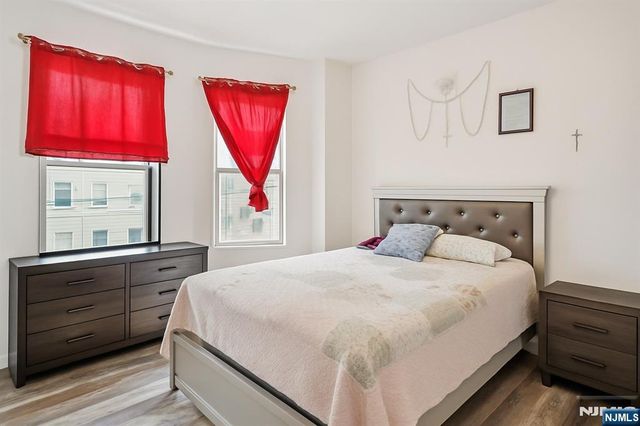 308 Clifton Avenue, Newark, NJ 07104